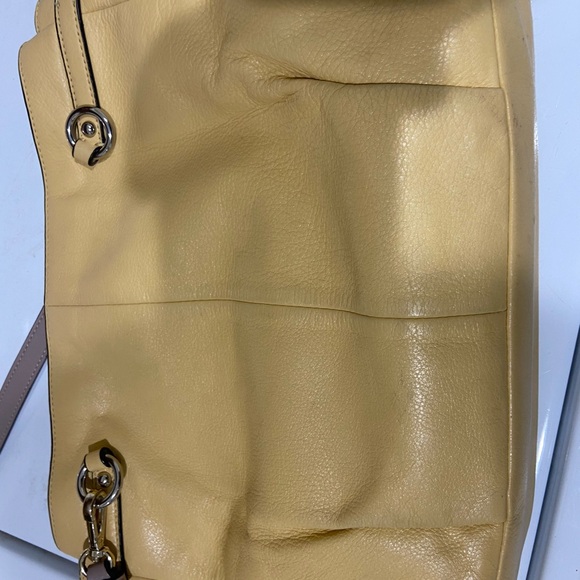 Coach Madison Sabrina satchel handbag in a soft yellow leather butter yellow - Picture 11 of 12